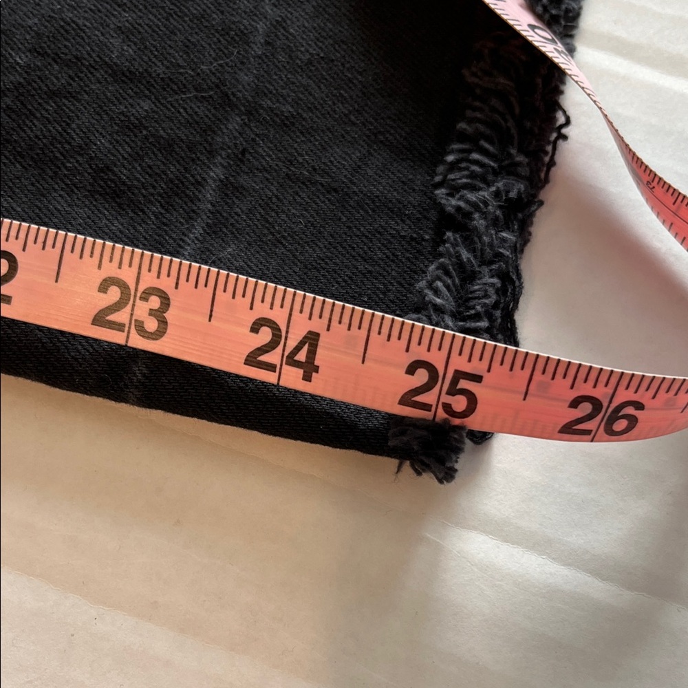 H&M Women's Black Wide-Leg Cropped Distressed Hem Jeans Size 14 - Picture 10 of 11